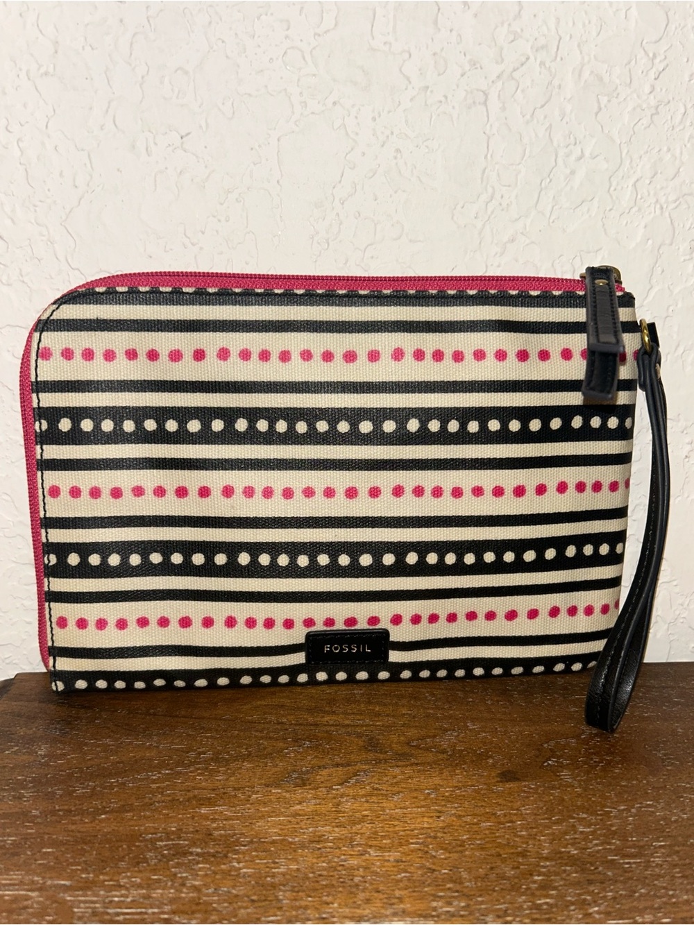 Fossil Eliza Stripe Polka Dot Zipper Closure Wristlet